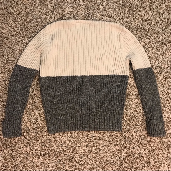 Liz Claiborne Cable Knit Sweater - Picture 8 of 9